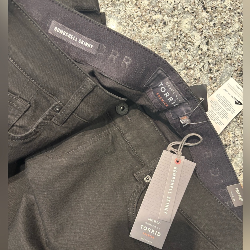 Size 18 Bombshell skinny black jeans, torrid NWT